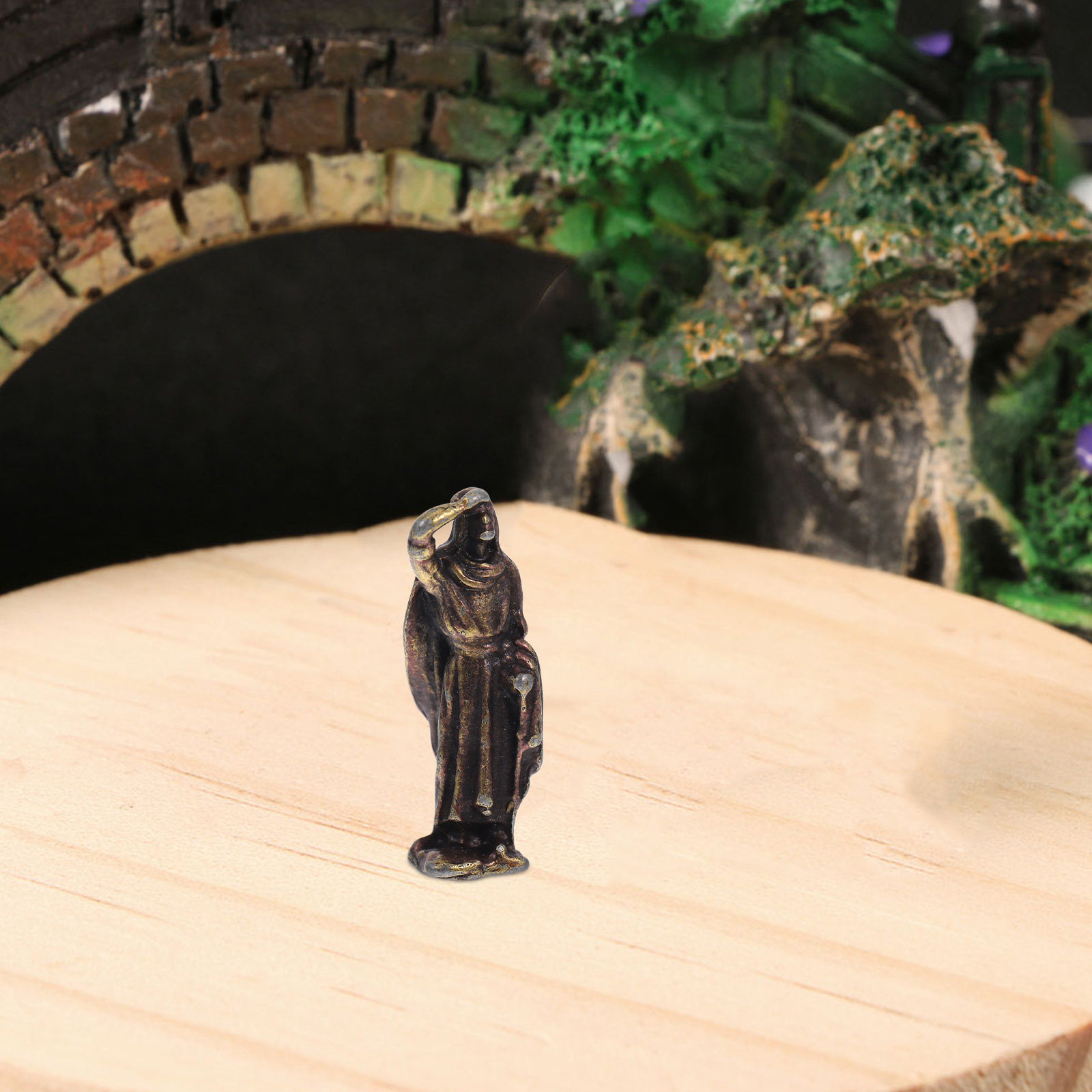 Mini Chinese Ancient Figure Me - огляд і ціна Bonsai Garden Decor